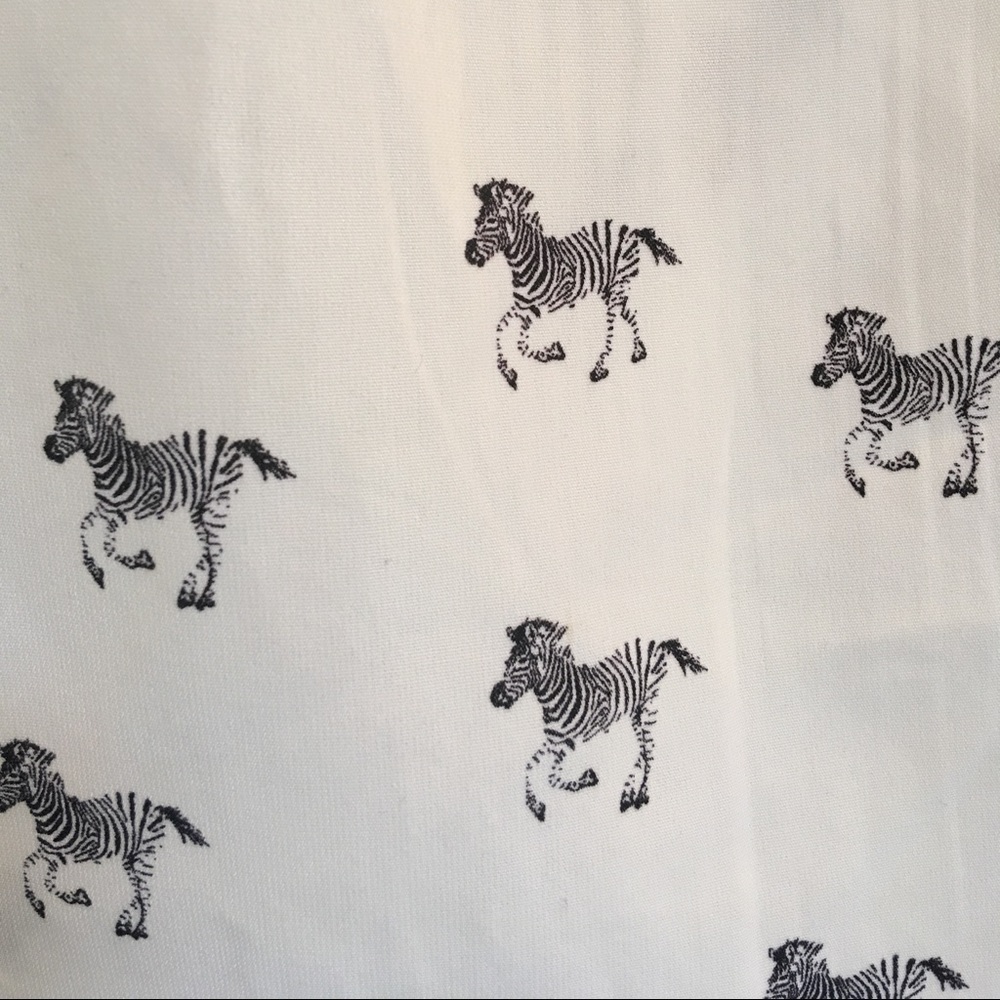 Zebra Top - Picture 2 of 6